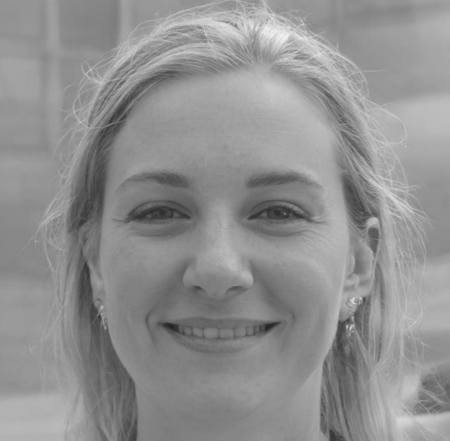 Dr. Sandra Hoffmann, Steuerexpertin